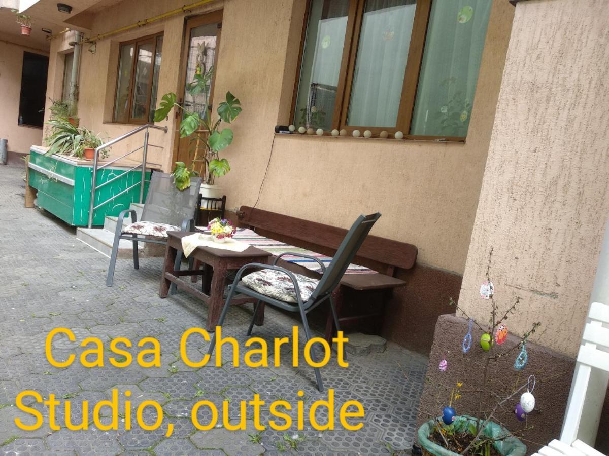 Casa Charlot Apartment Brasov Bagian luar foto