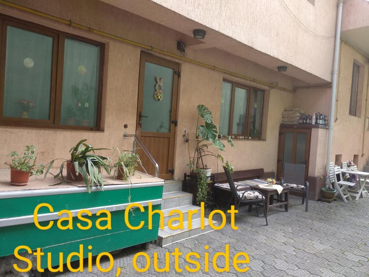 Casa Charlot Apartment Brasov Bagian luar foto