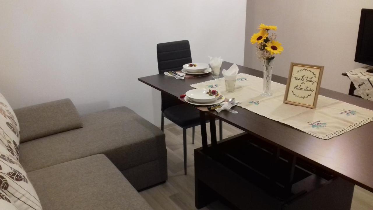 Casa Charlot Apartment Brasov Bagian luar foto